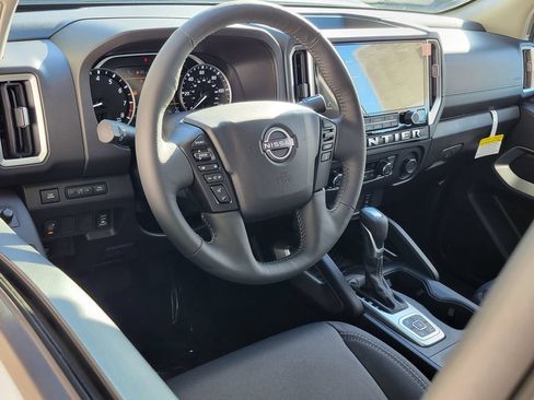 New 2026 Nissan Frontier SV w/ SV Convenience Package AWD/4WD image 4