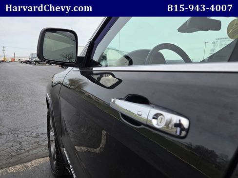 Used 2015 Jeep Grand Cherokee Overland w/ Advanced Technology Group image 39