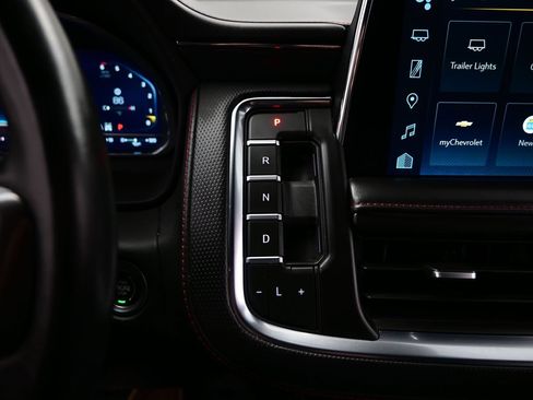 Used 2023 Chevrolet Tahoe RST w/ Luxury Package AWD/4WD image 25