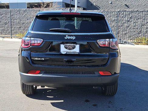 New 2025 Jeep Compass Sport image 8