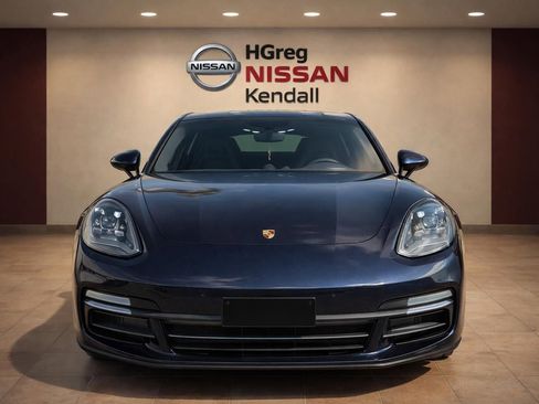 Used 2018 Porsche Panamera 4 w/ Premium Package Plus image 3
