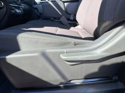 Used 2025 Chevrolet Silverado 3500 W/T image 16