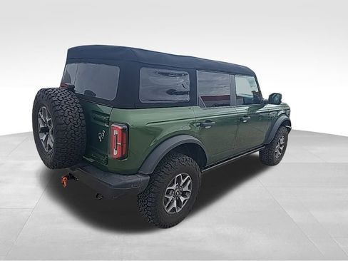 Used 2023 Ford Bronco Badlands image 22