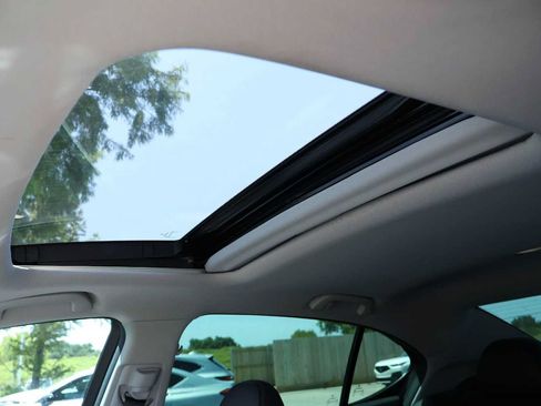 Used 2015 Acura TLX FWD image 29