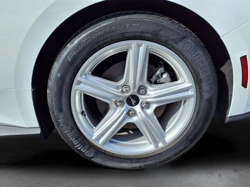 Used 2026 Ford Mustang Premium RWD image 8