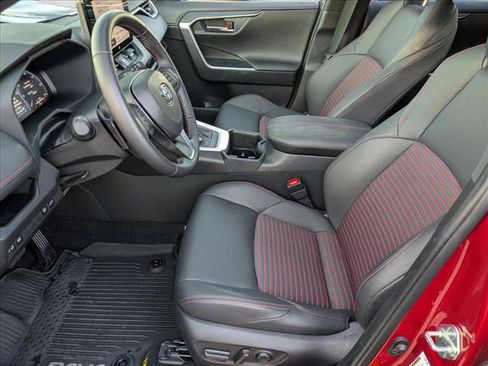 Used 2024 Toyota RAV4 XSE image 17