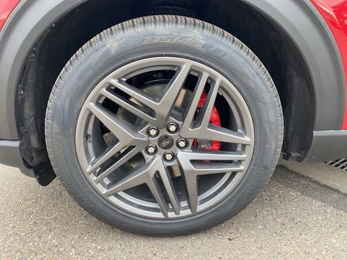 New 2026 Ford Explorer ST w/ Sun And Sound Package image 2