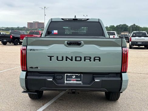 New 2026 Toyota Tundra Limited AWD/4WD image 6