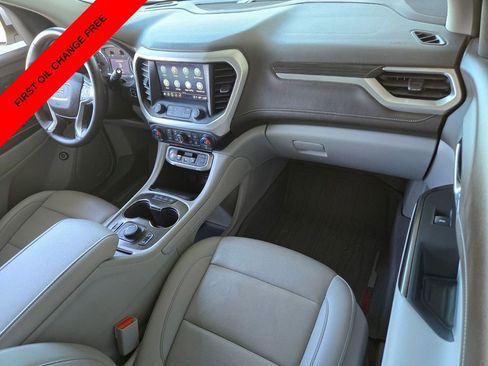 Used 2023 GMC Acadia SLT FWD image 20