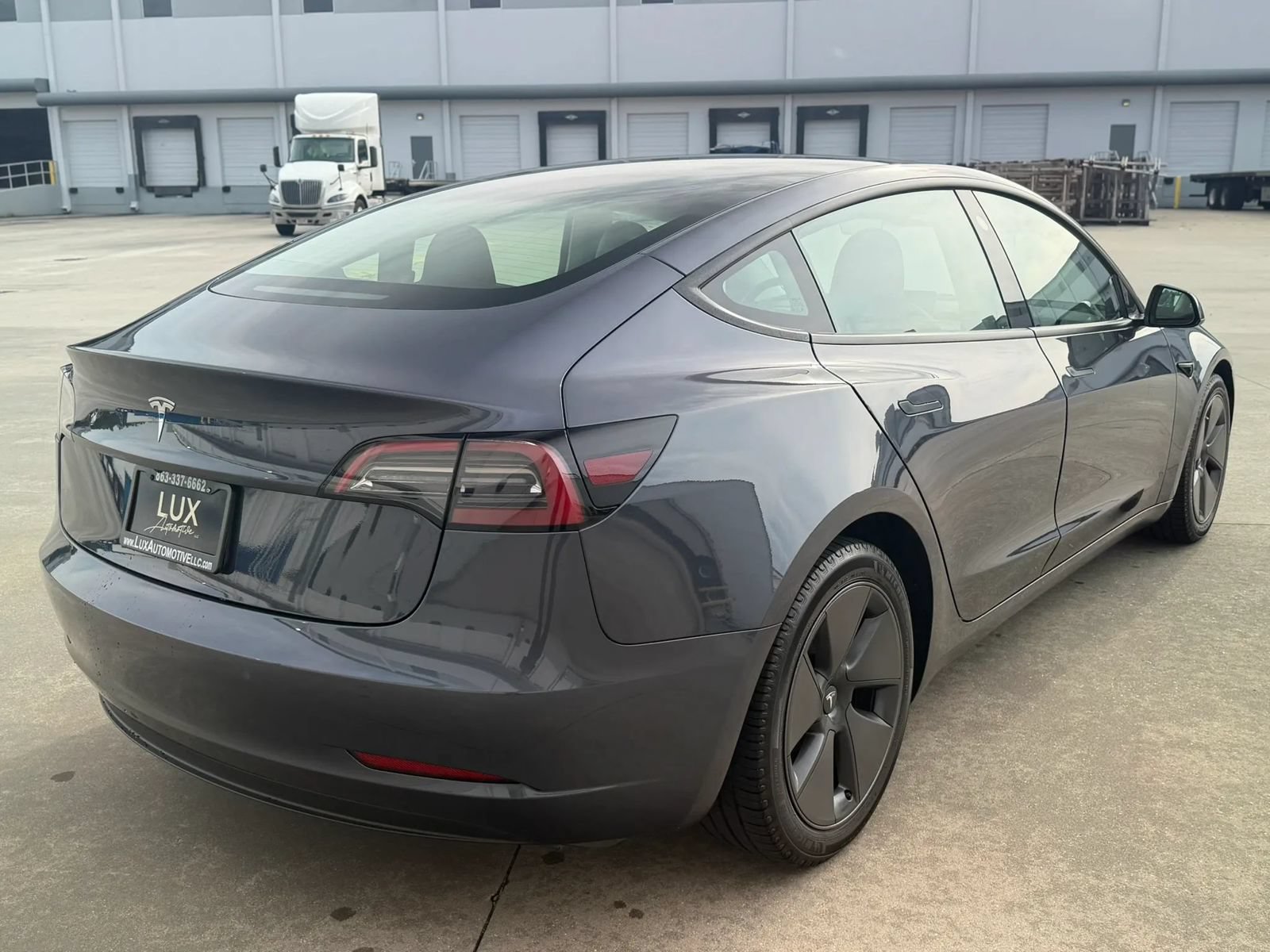 Used 2023 Tesla Model 3 Standard Range RWD image 7