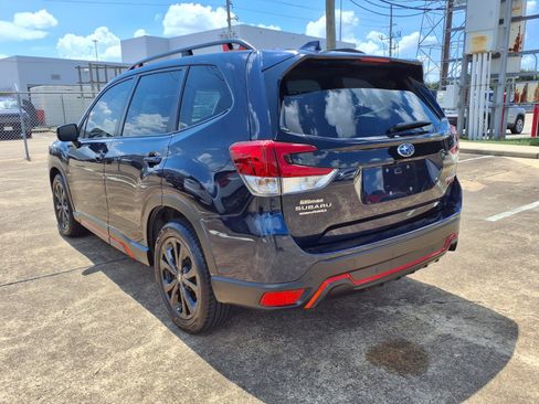 Used 2022 Subaru Forester Sport AWD/4WD image 3