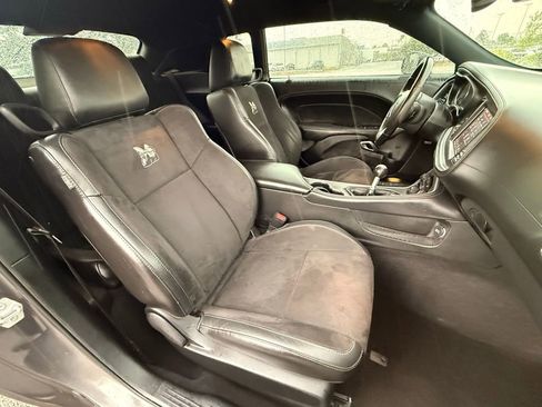 Used 2020 Dodge Challenger R/T Scat Pack RWD image 30