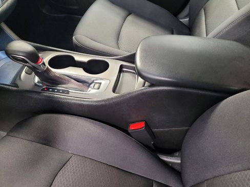 Used 2023 Chevrolet Malibu RS FWD image 26