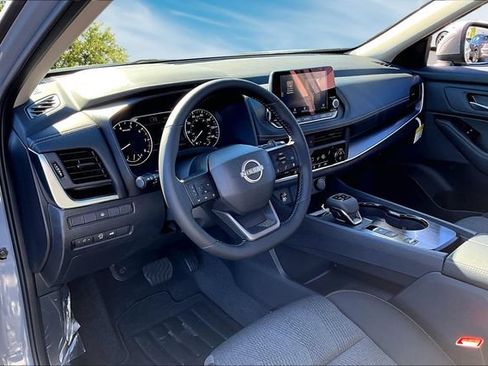 New 2026 Nissan Rogue SV FWD image 7
