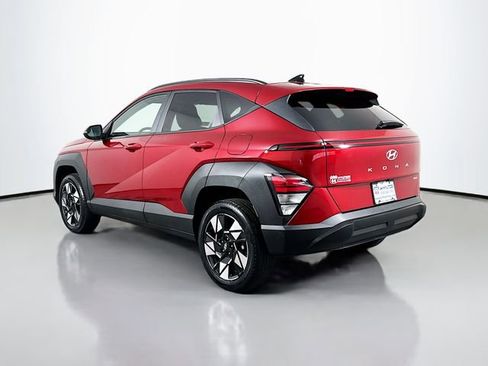 Used 2024 Hyundai Kona SEL AWD/4WD image 6