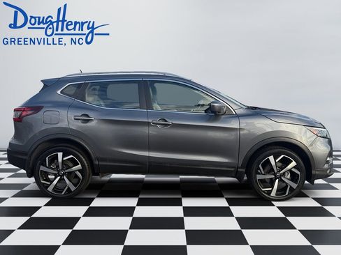 Used 2022 Nissan Rogue Sport SL w/ Premium Package image 6
