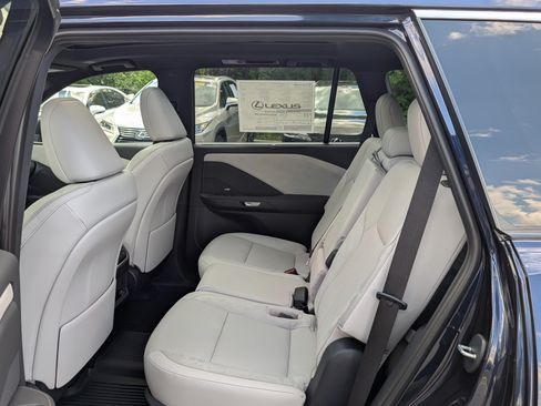 New 2026 Lexus TX 350 AWD image 12