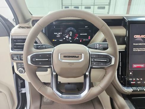 New 2026 GMC Yukon Denali w/ Sun & Power Step Package AWD/4WD image 26