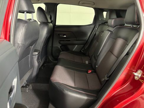 New 2026 Nissan Kicks SR FWD image 35
