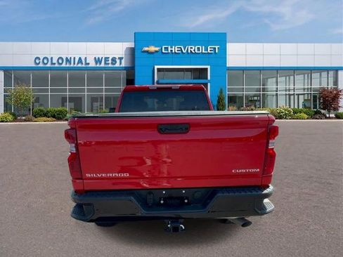 Used 2026 Chevrolet Silverado 2500 Custom w/ Custom Value Package AWD/4WD image 4