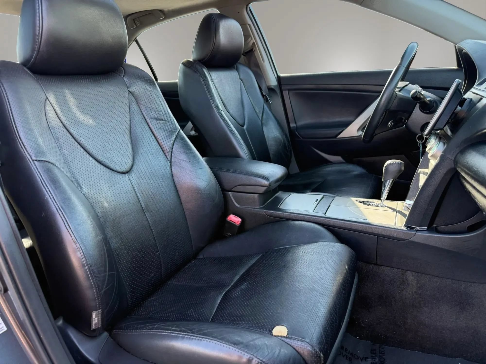 Used 2009 Toyota Camry SE FWD image 25