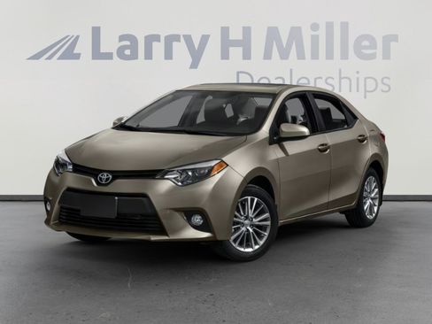 Used 2015 Toyota Corolla S image 1