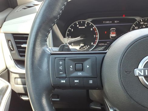Used 2023 Nissan Rogue SV w/ SV Premium B Package AWD/4WD image 13