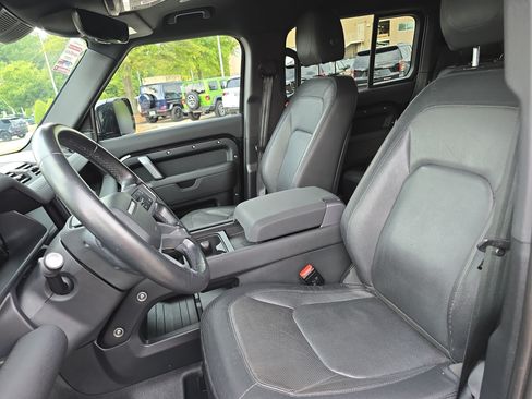 Used 2023 Land Rover Defender 110 X-Dynamic SE AWD/4WD image 14