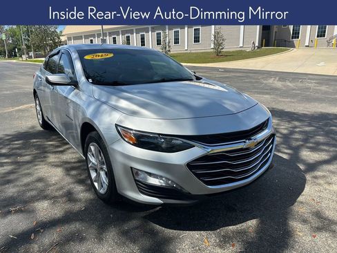 Used 2019 Chevrolet Malibu LT w/ Leather Package image 6