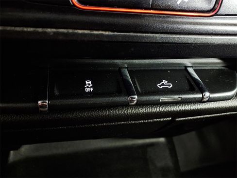 Used 2015 GMC Sierra 1500 2WD Double Cab w/ Sierra Convenience Package image 21