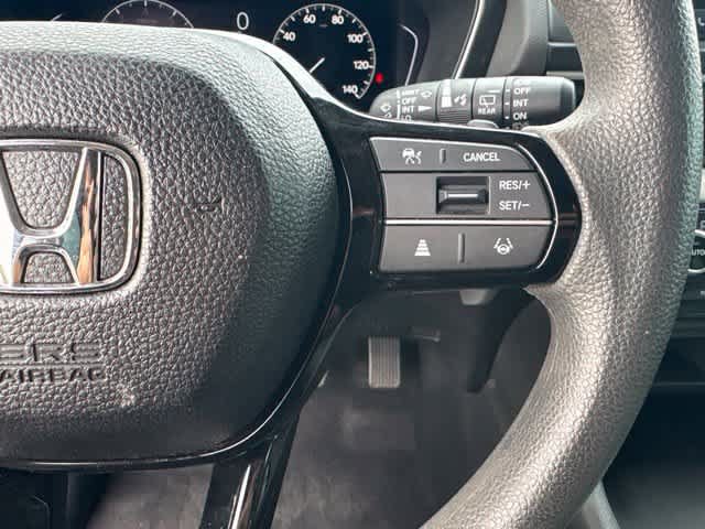 Used 2023 Honda Pilot LX image 13