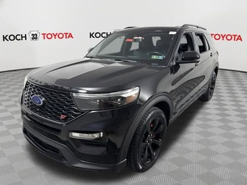 Used 2020 Ford Explorer ST w/ ST Street Pack image 3