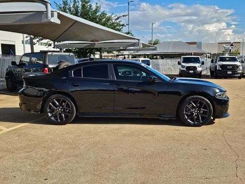Used 2023 Dodge Charger R/T w/ Plus Group RWD image 4