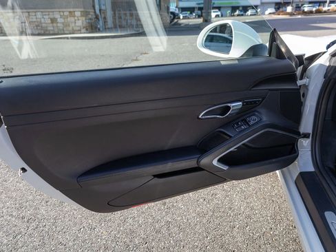 Used 2016 Porsche 911 Carrera image 48