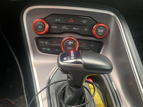 Used 2022 Dodge Challenger R/T image 26