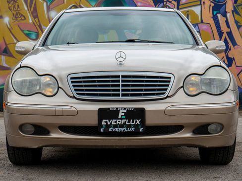 Used 2002 Mercedes-Benz C 320 Wagon image 15