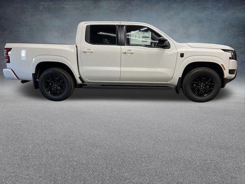 New 2026 Nissan Frontier SV AWD/4WD image 6