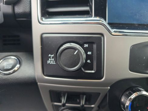 Used 2022 Ford F350 Lariat w/ Lariat Ultimate Package image 25