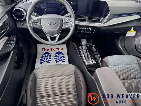 New 2026 Chevrolet Trax LT w/ Driver Confidence Package FWD image 27