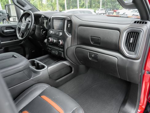 Used 2021 GMC Sierra 2500 AT4 w/ AT4 Premium Plus Package AWD/4WD image 41
