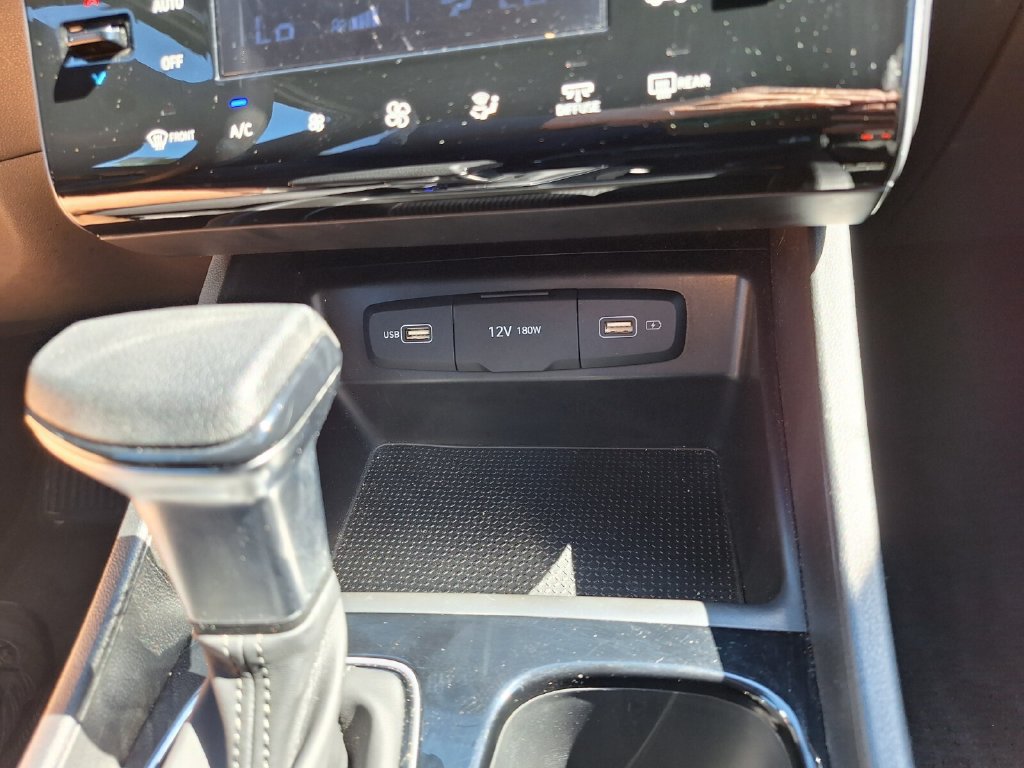 Used 2024 Hyundai Santa Cruz SEL FWD image 16