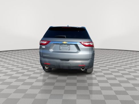 Used 2019 Chevrolet Traverse LS image 8