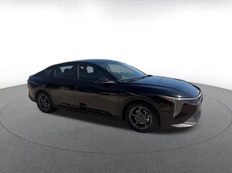 Used 2025 Kia K4 LXS video 2