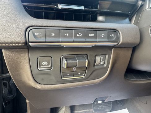 Used 2023 Cadillac Escalade Sport w/ LPO, ONYX Package AWD/4WD image 21