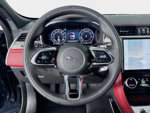 Used 2026 Jaguar F-PACE R-Dynamic S AWD/4WD image 12