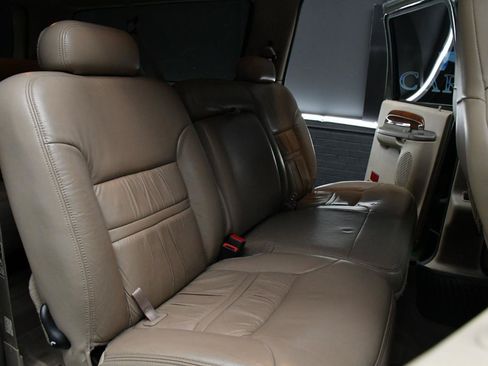 Used 2000 Ford Excursion Limited AWD/4WD image 41