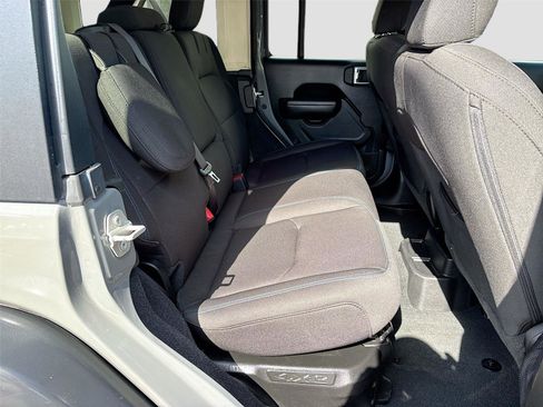 Used 2023 Jeep Wrangler Unlimited Rubicon 4xe w/ Cold Weather Group image 27