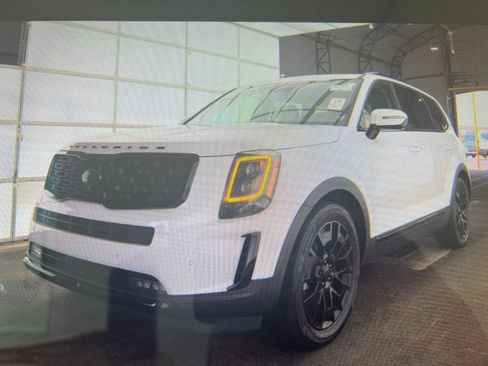 Used 2021 Kia Telluride SX w/ SX Prestige Package AWD/4WD image 23