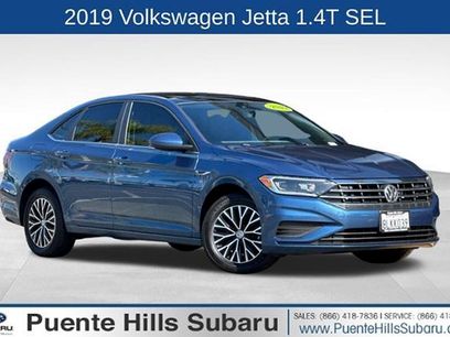 Used 2019 Volkswagen Jetta SEL w/ Cold Weather Package