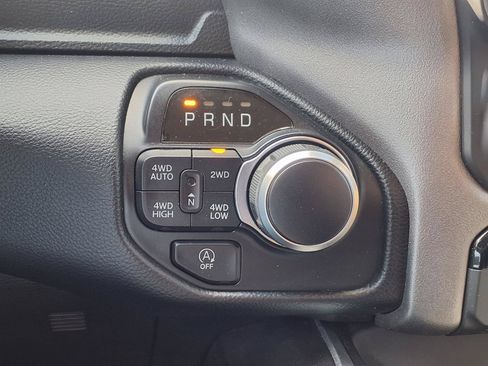 Used 2021 RAM 1500 Lone Star AWD/4WD image 13